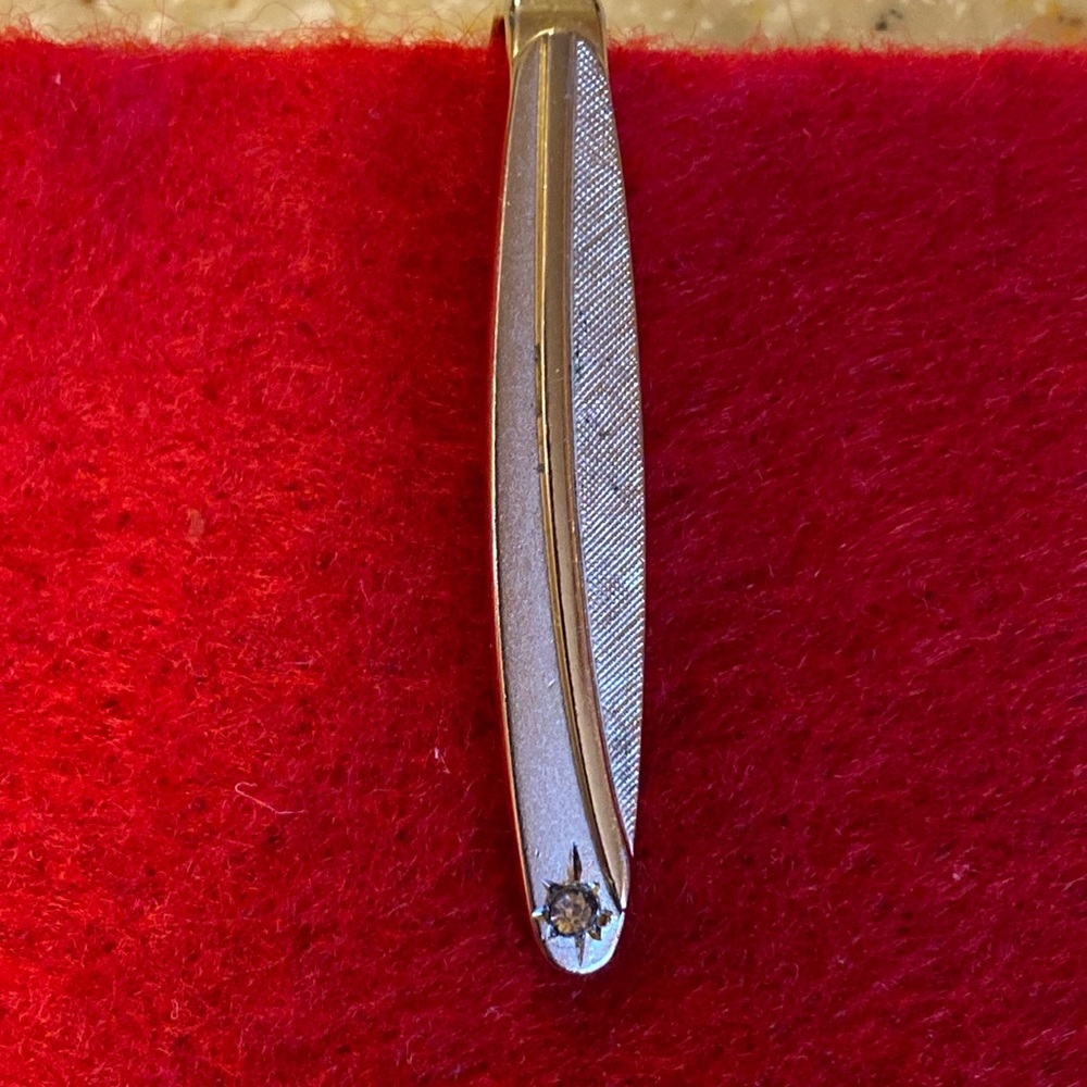 Antique Lingerie Bar Clip Swank 1.25"